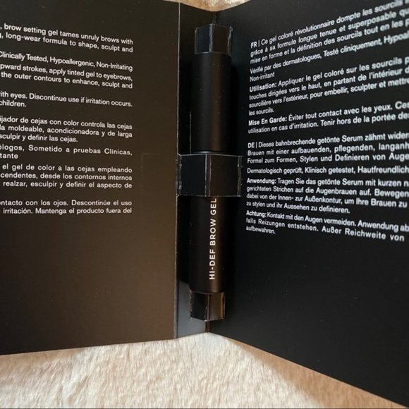 REVITALASH Tinted Dark Brown Hi-Def Brow Gel NEW - Picture 2 of 3